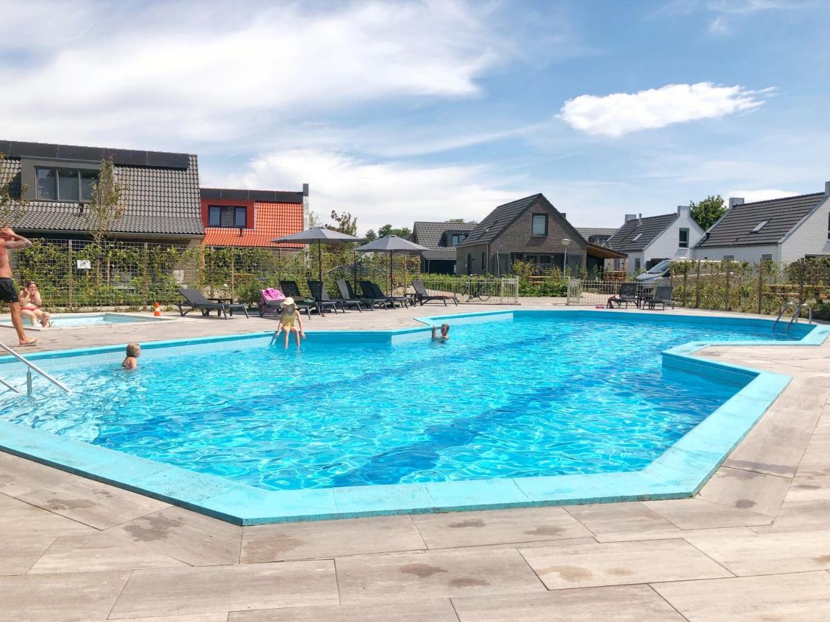 Bungalow 36 Op Recreatiepark De Wielen Sint Maarten Bagian luar foto