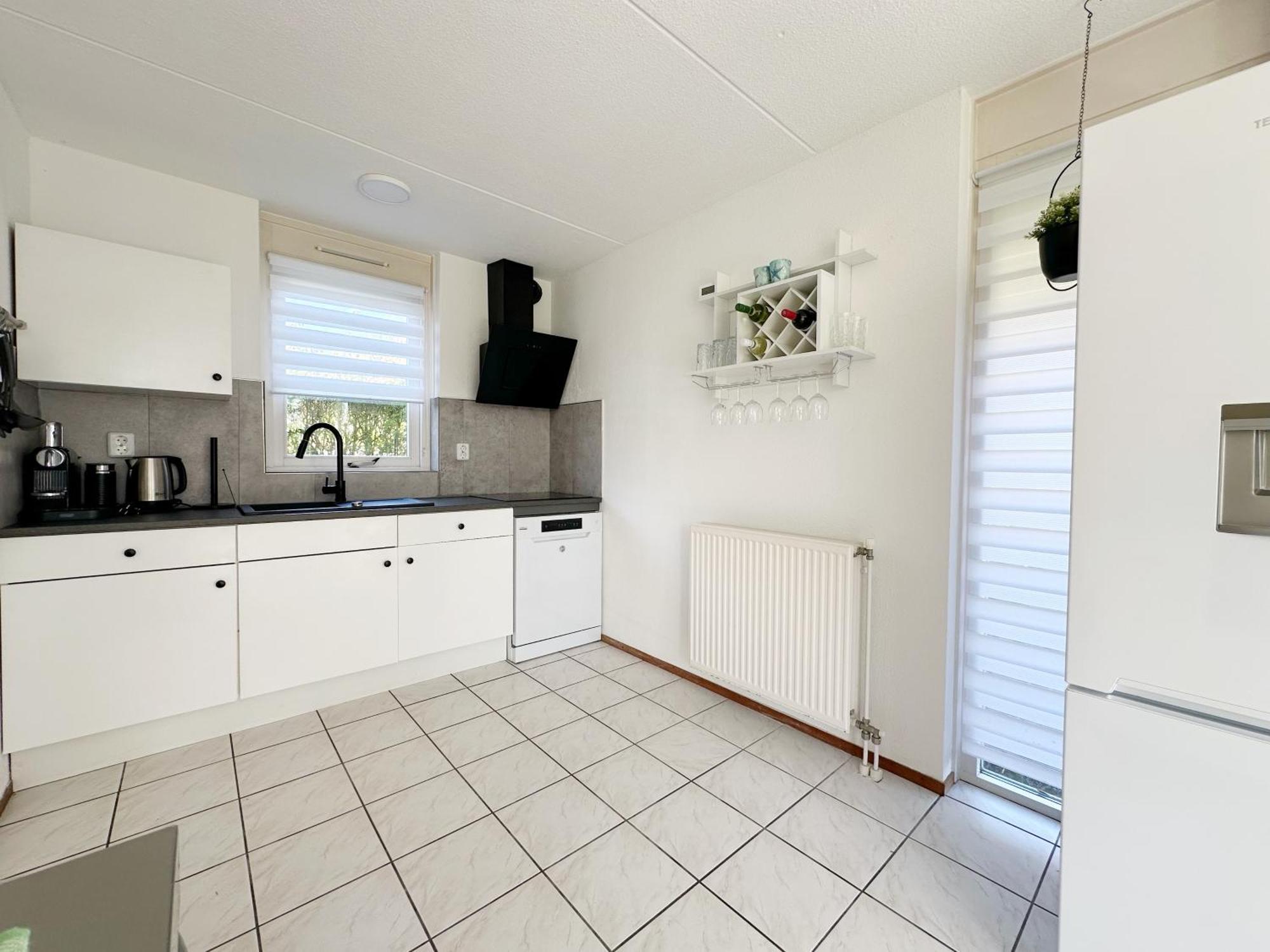 Bungalow 36 Op Recreatiepark De Wielen Sint Maarten Bagian luar foto